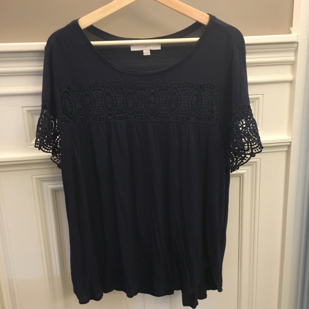 Navy Blue LOFT Top with Lace/Crochet Detail Sz XL